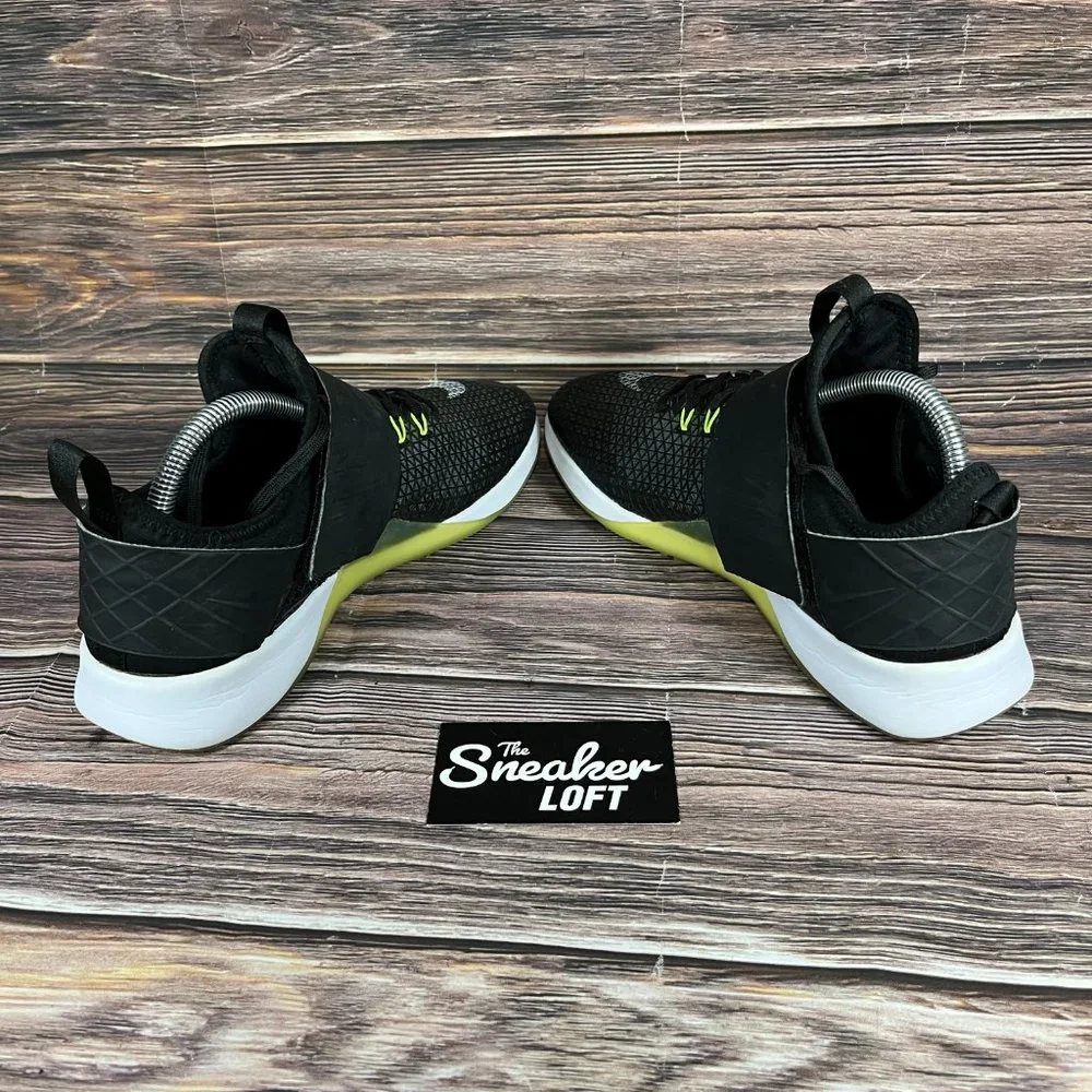 Nike Air Zoom Strong Black‎ Athletic Women's Shoes